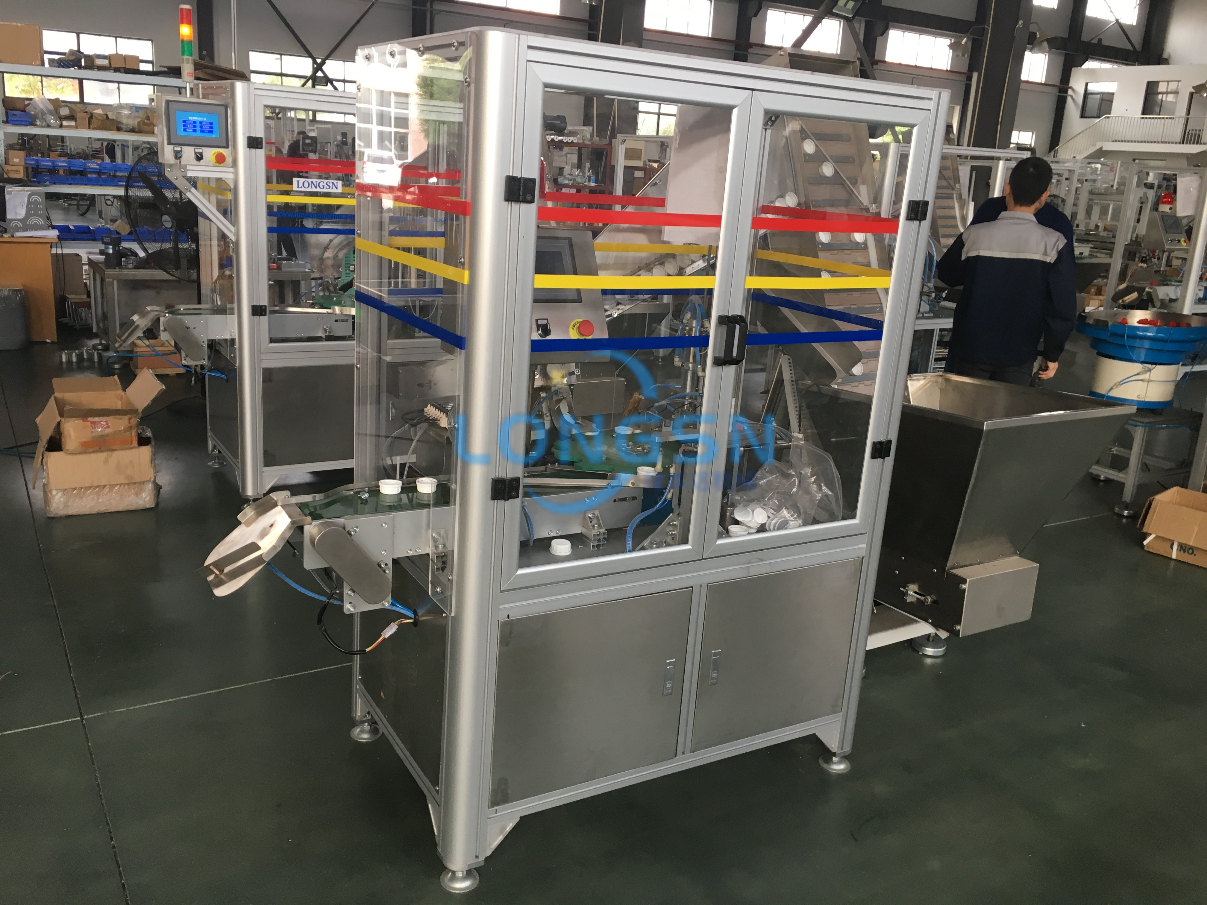 Кэп -катающий машина