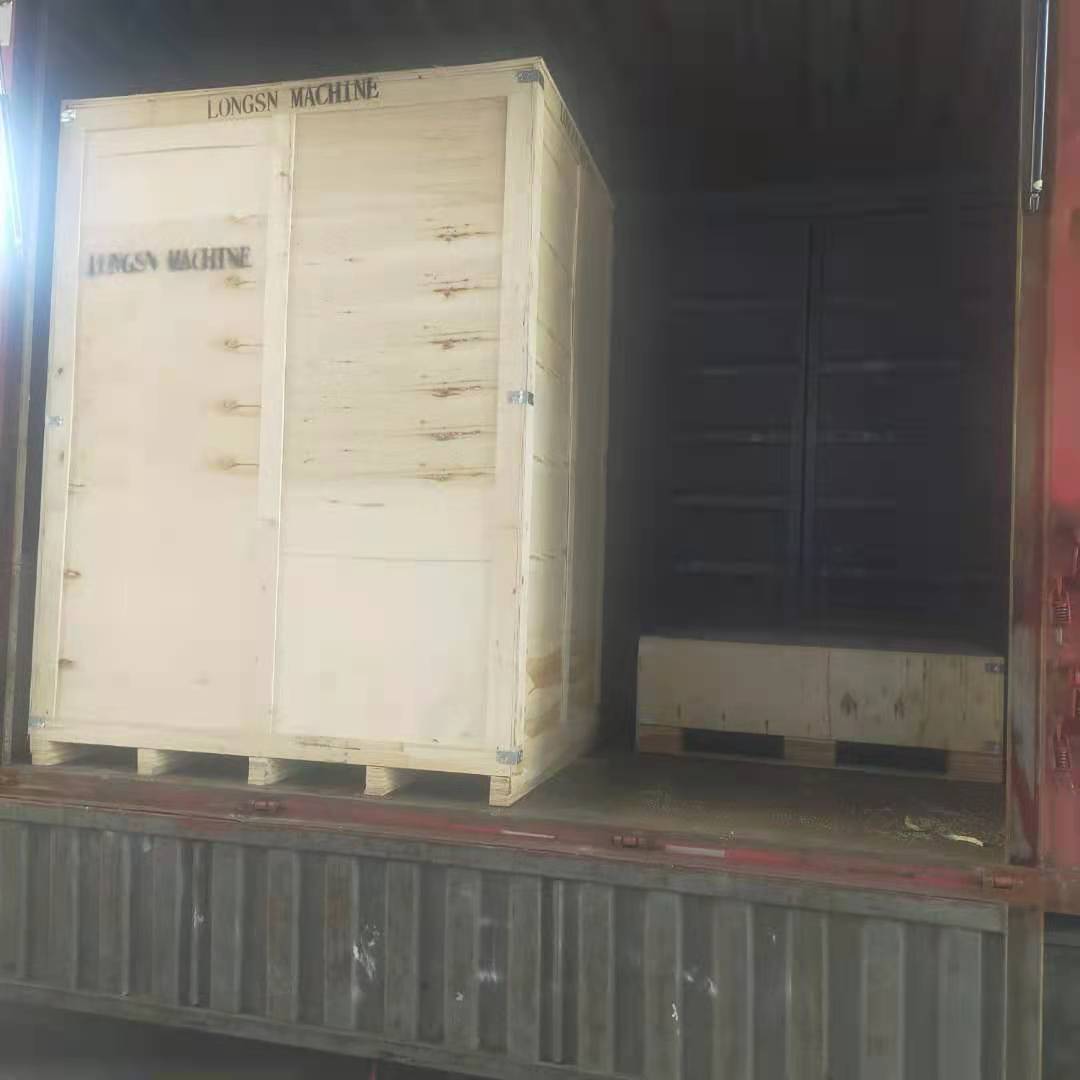 Крышка подкладка машины