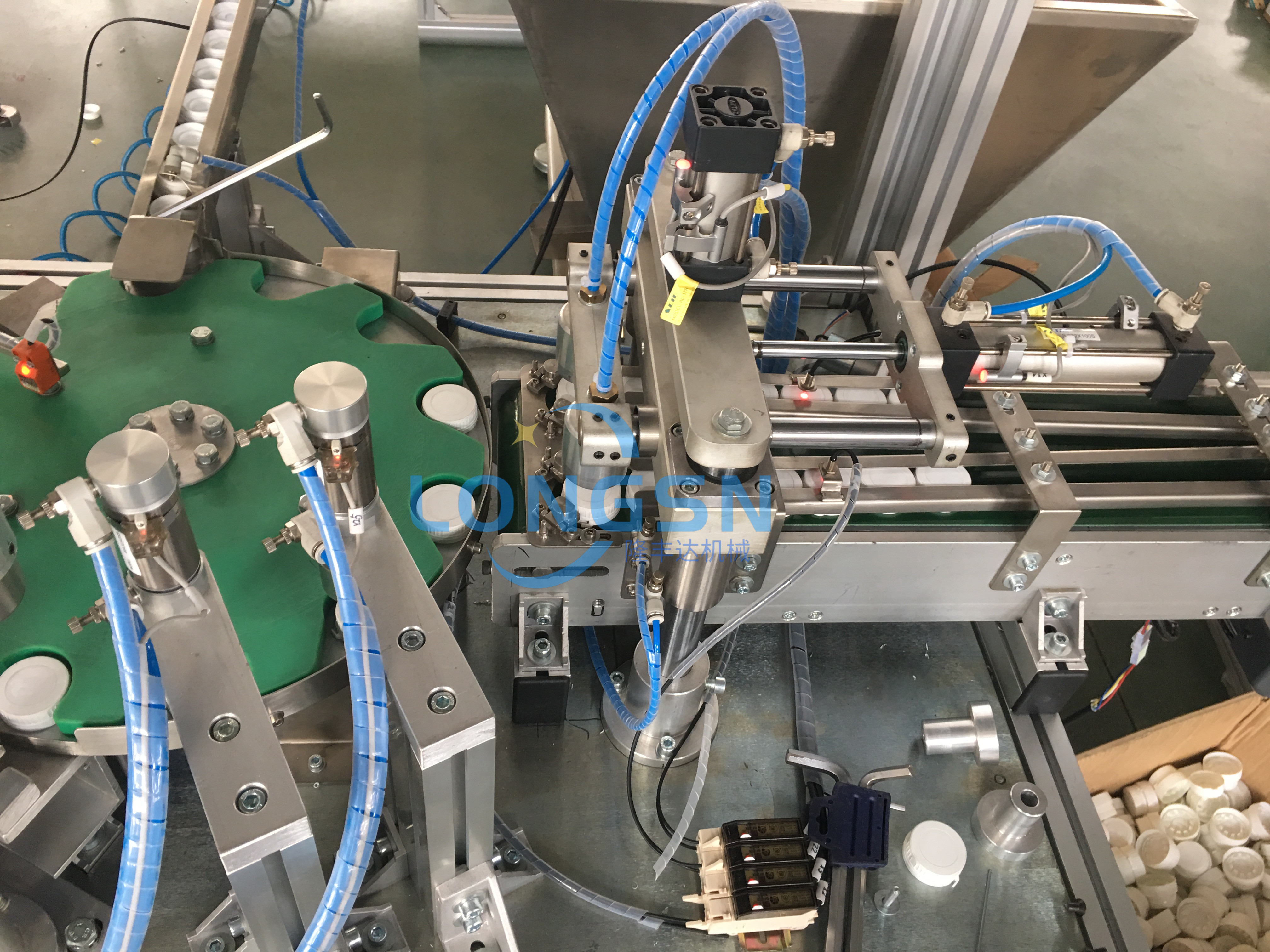 Шаг для сборочной машины