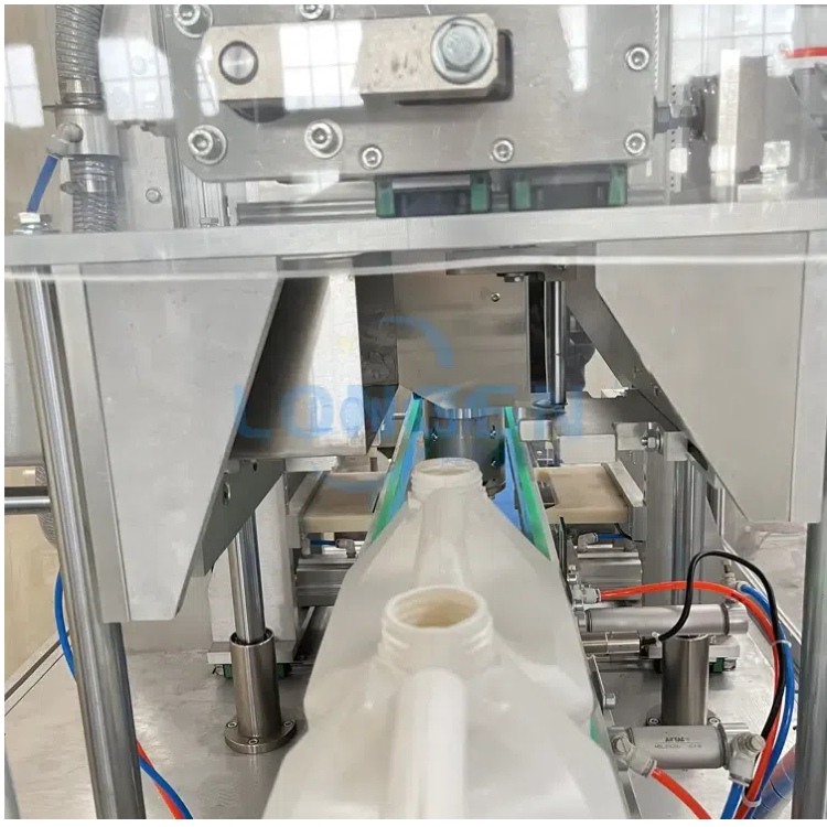 Машина для резки шейки бутылки