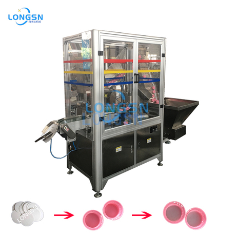 Автоматическая машина для вставки ватина из фольги и крышки для бутылок